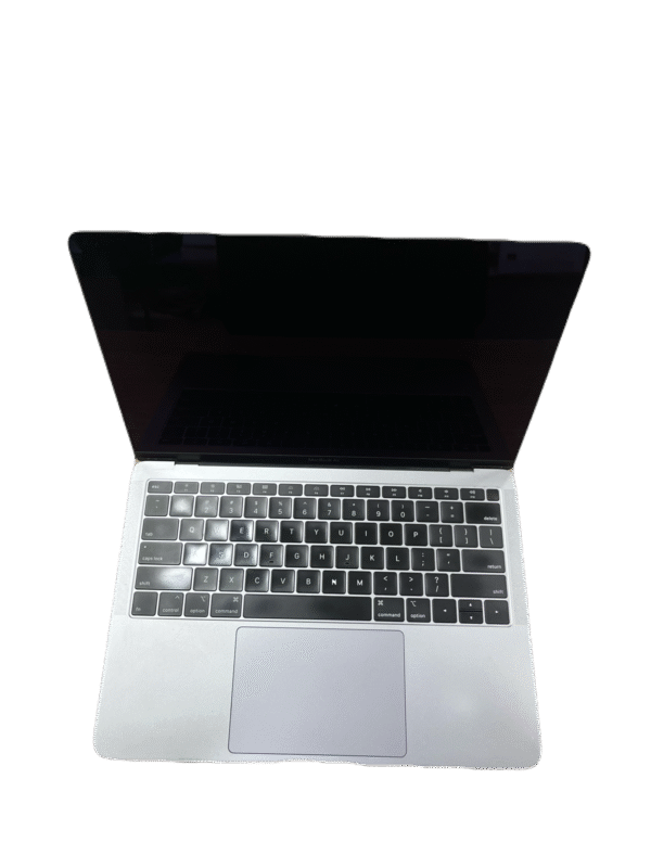MacBook Air 13'' (A1932) , 8GB Memoria RAM, 256GB SSD SEMINUEVA - Imagen 3