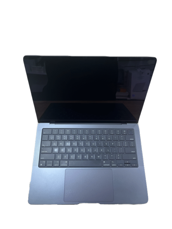 MacBook Pro M3 Pro 14'' (A2992) , 18GB Memoria RAM, 512GB SSD SEMINUEVA - Imagen 3