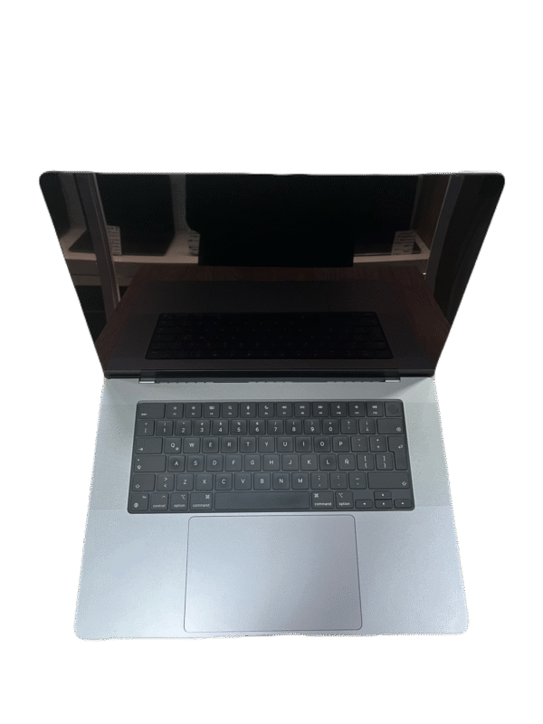 MacBook Pro M3 Pro 16'' (A2991) , 18GB Memoria RAM, 512GB SSD SEMINUEVA - Imagen 3
